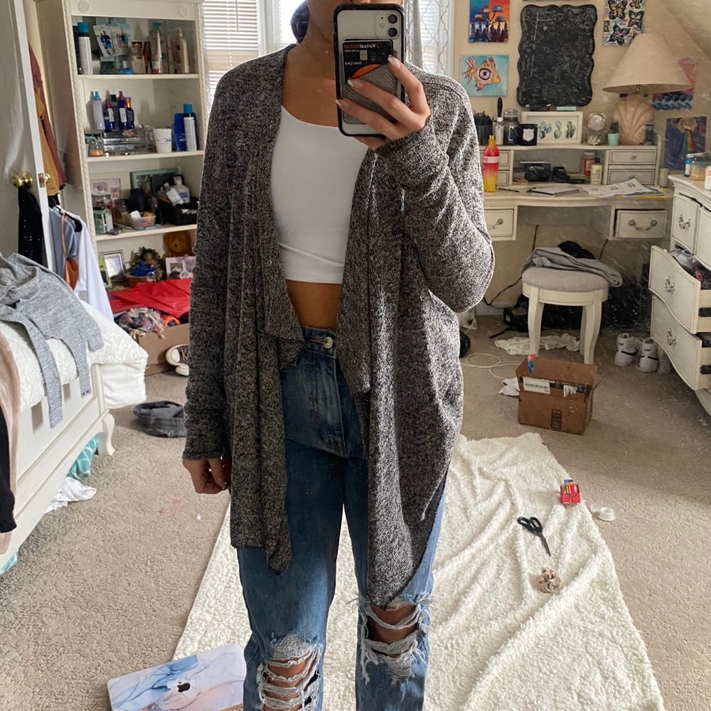 Black/grey cardigan